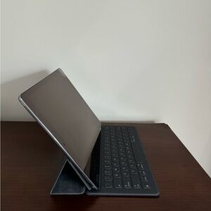 Apple Smart Keyboard Folio for iPad Pro 12.9” *iPad not included*